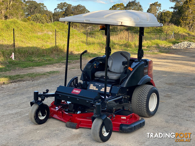 Toro Groundsmaster 7210 Zero Turn Lawn Equipment