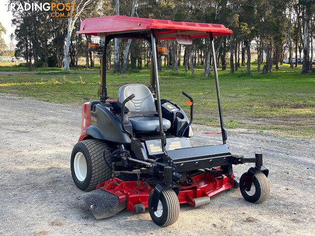 Toro Groundsmaster 7210 Zero Turn Lawn Equipment