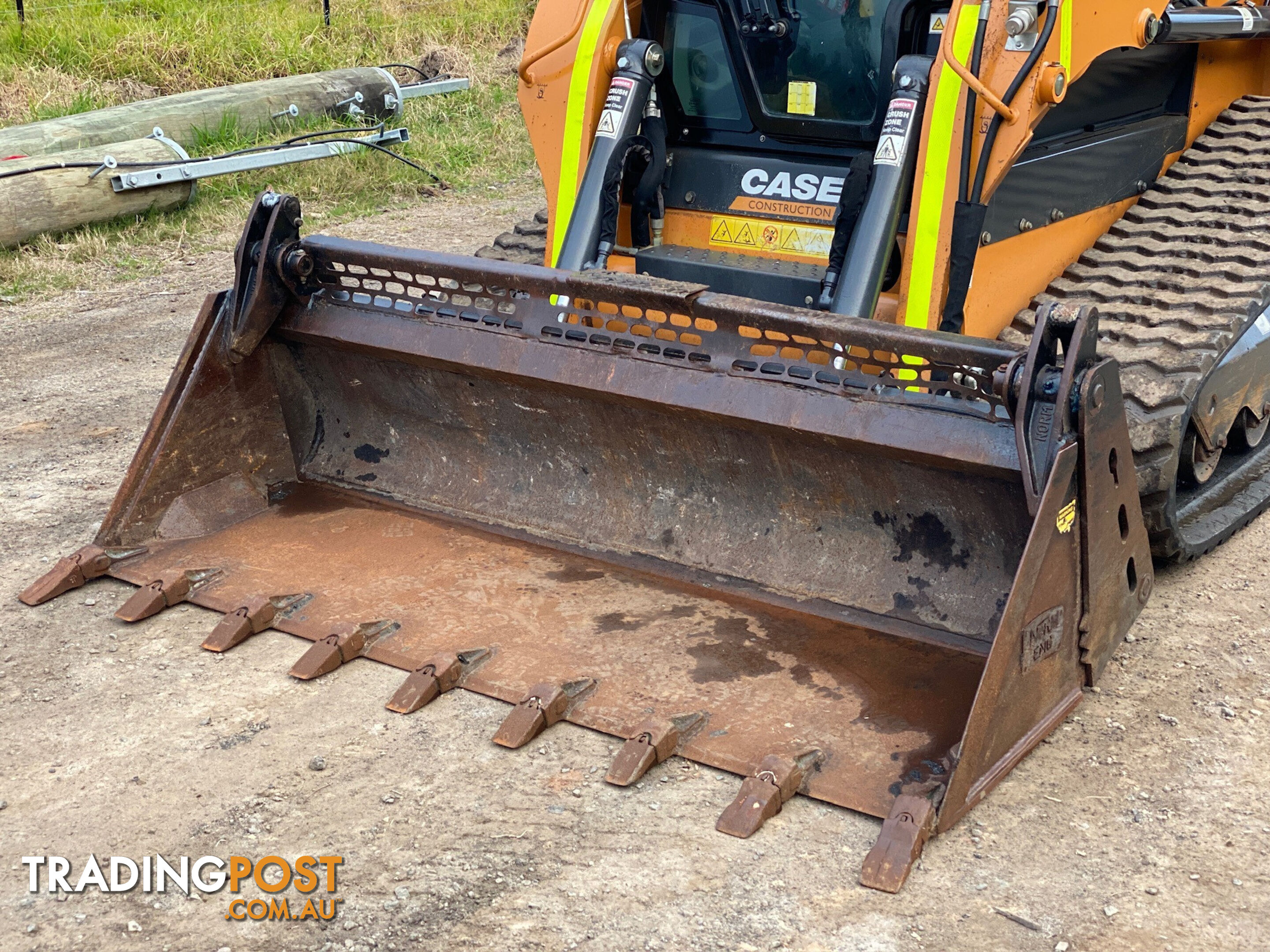 CASE TR340B Skid Steer Loader