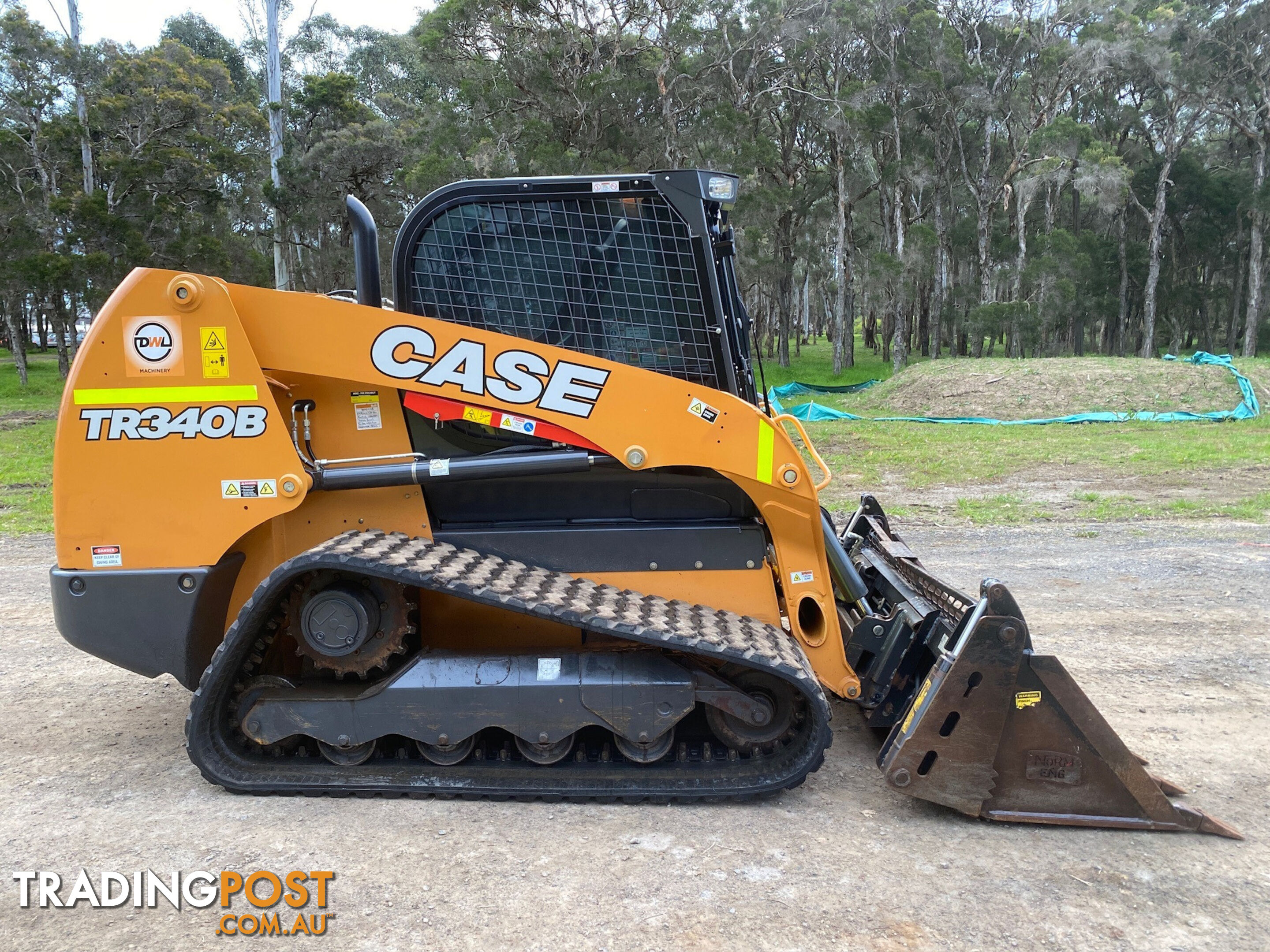 CASE TR340B Skid Steer Loader