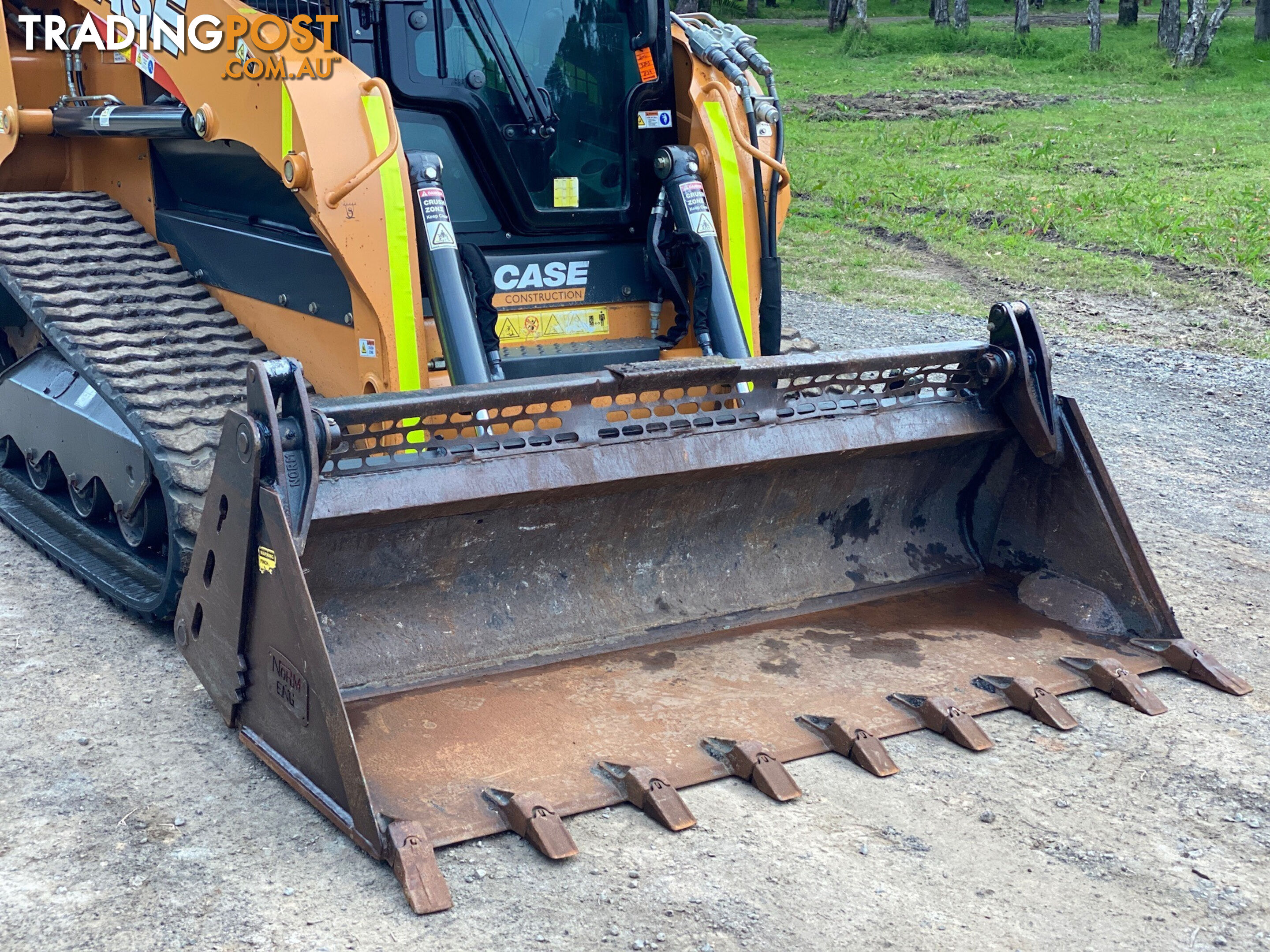 CASE TR340B Skid Steer Loader