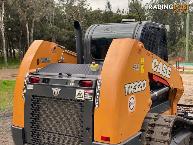 CASE TR320 Skid Steer Loader