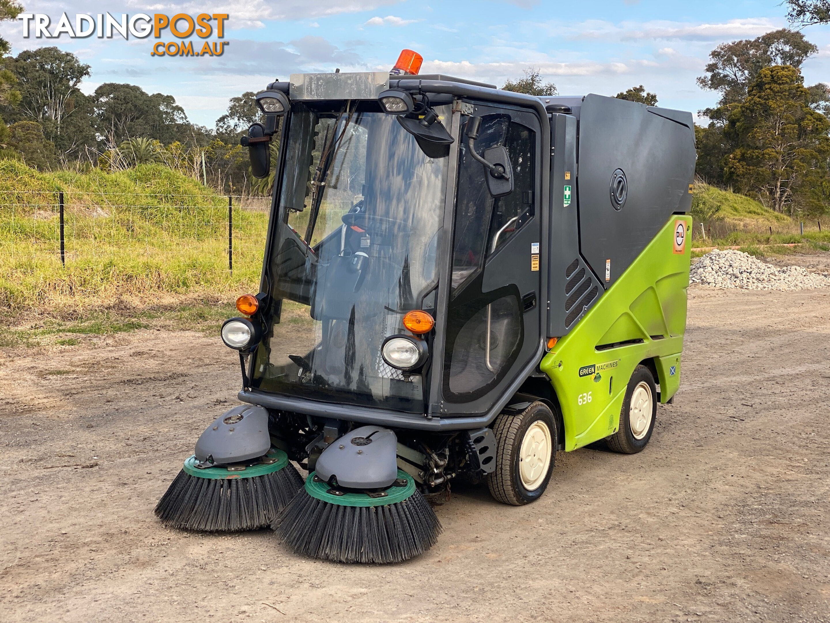 Green Machine 636HS Sweeper Sweeping/Cleaning