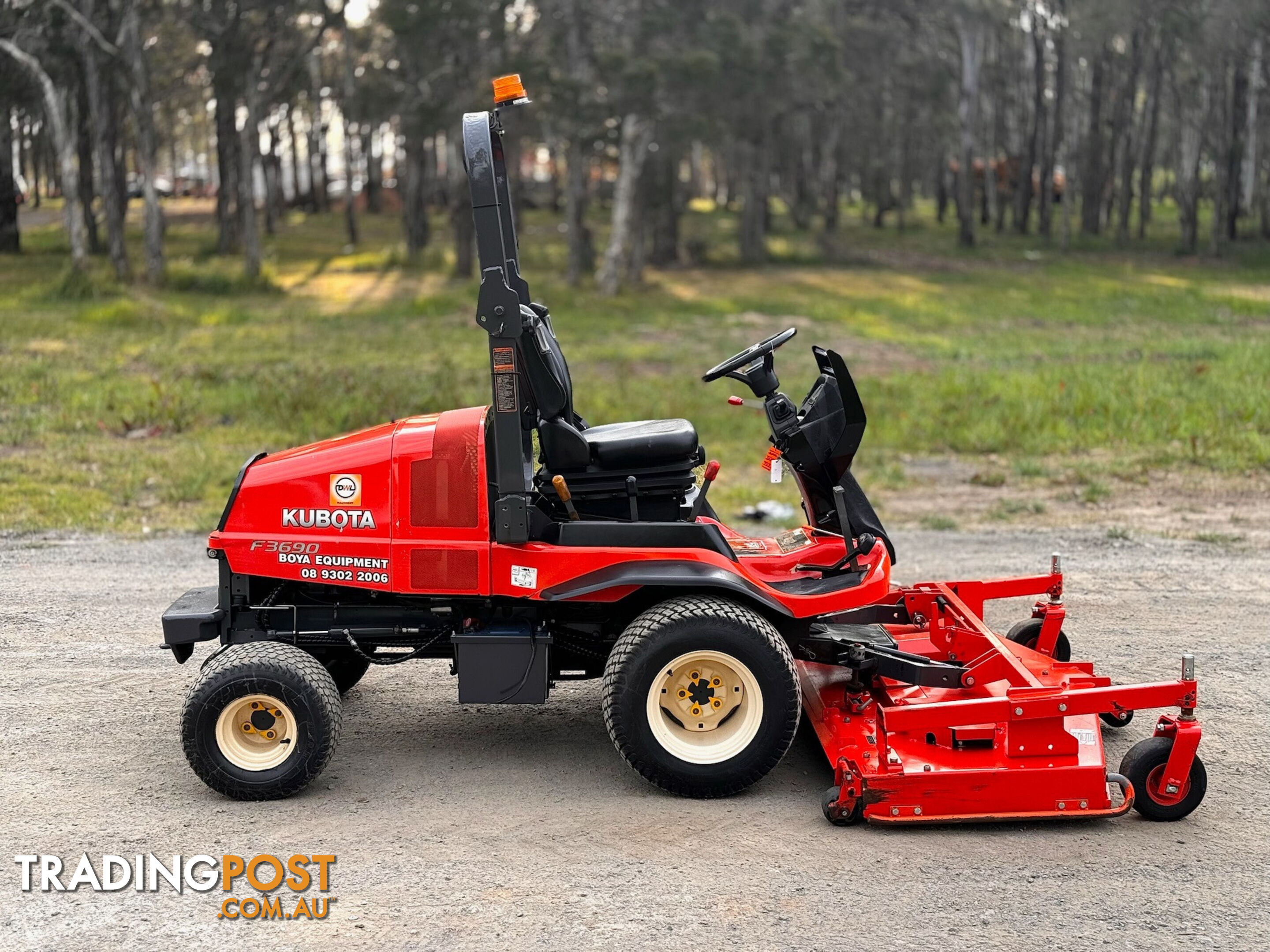 Kubota F3690 Front Deck Lawn Equipment