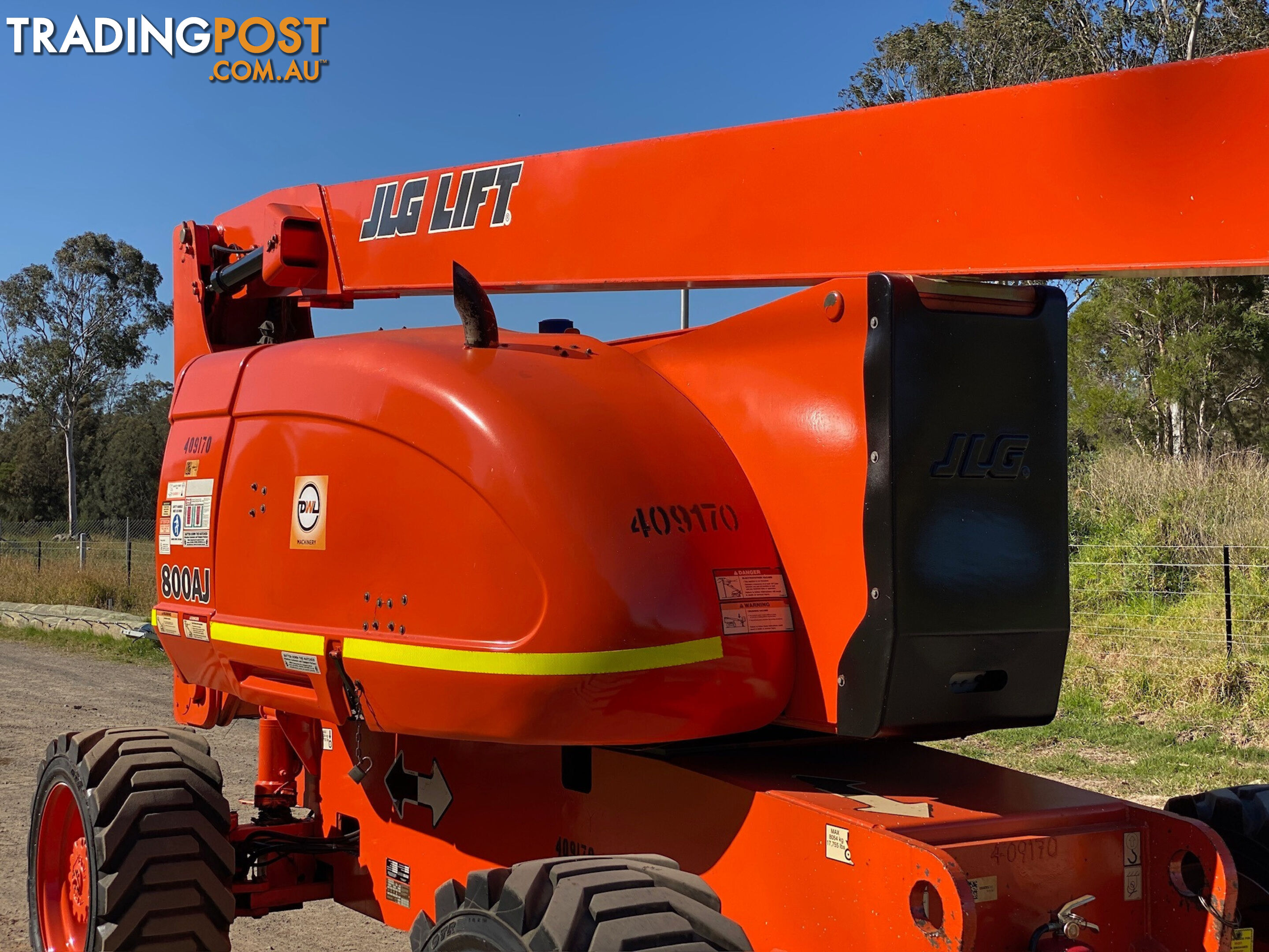 JLG 800AJ Boom Lift Access &amp; Height Safety