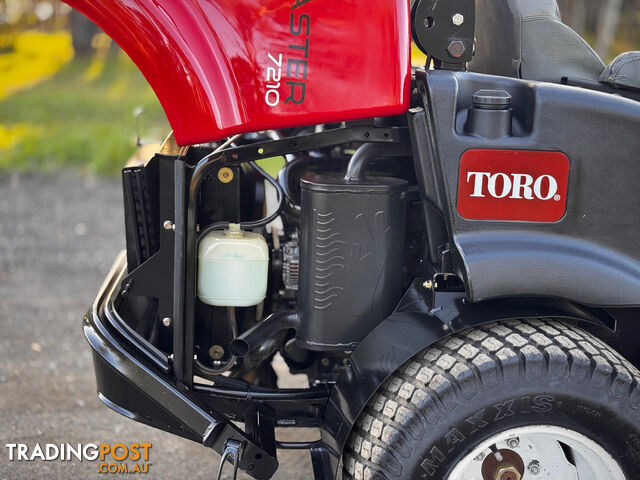 Toro Groundsmaster 7210 Zero Turn Lawn Equipment