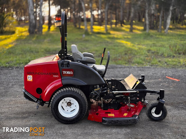 Toro Groundsmaster 7210 Zero Turn Lawn Equipment