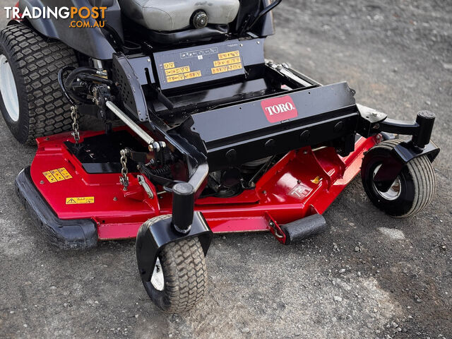 Toro Groundsmaster 7210 Zero Turn Lawn Equipment