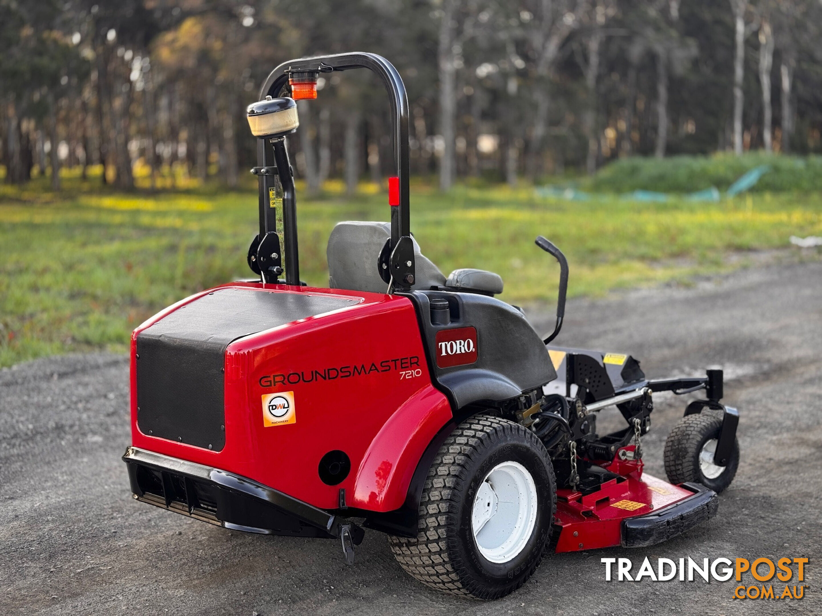 Toro Groundsmaster 7210 Zero Turn Lawn Equipment