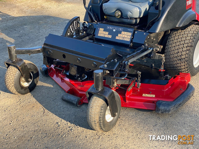 Toro Groundsmaster 7210 Zero Turn Lawn Equipment