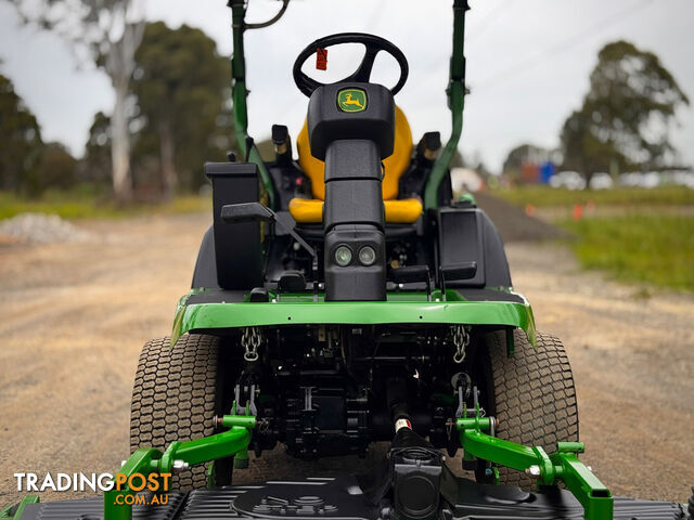 John Deere 1570 Front Deck Lawn Equipment