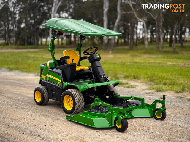 John Deere 1570 Front Deck Lawn Equipment