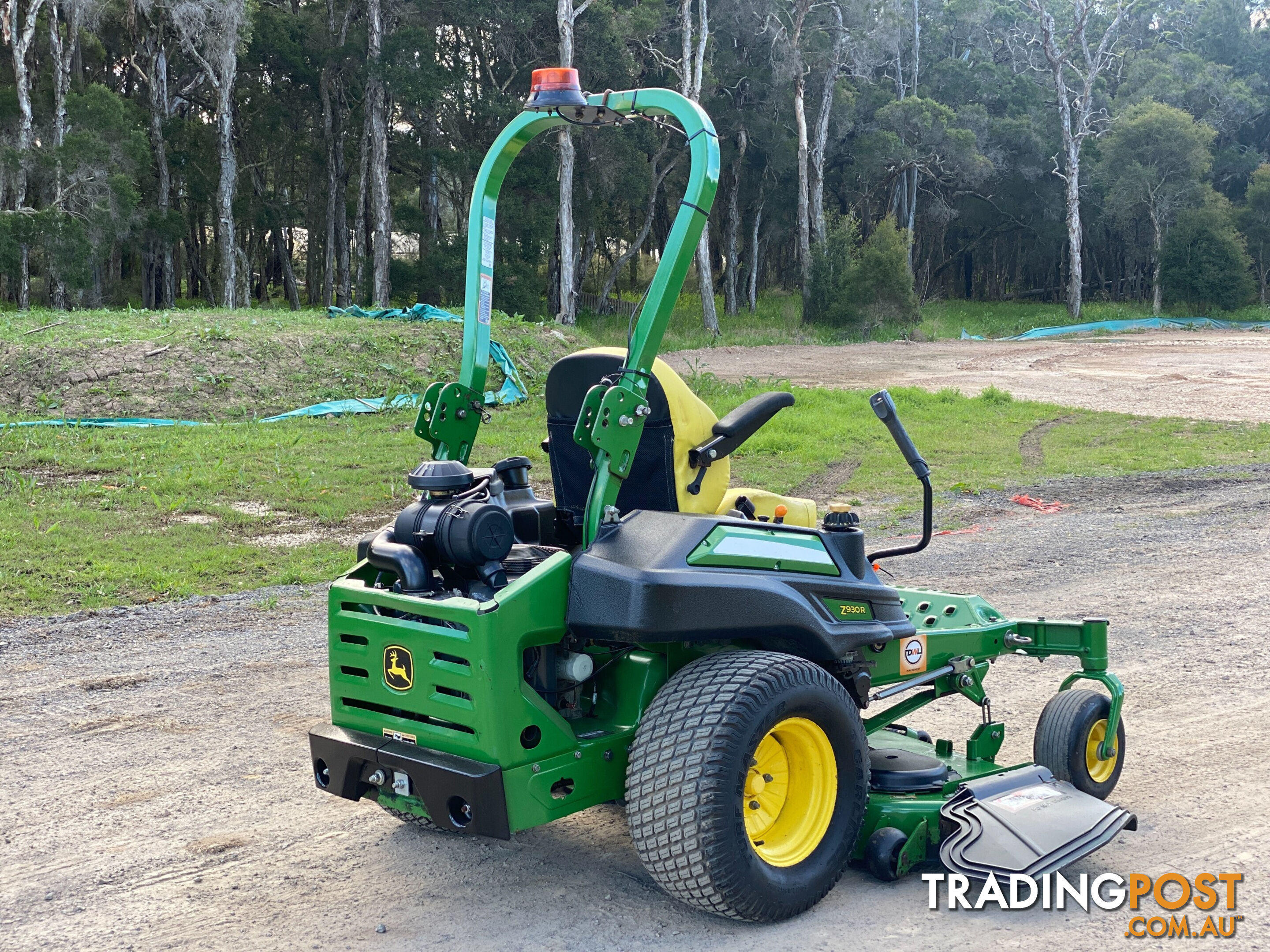 John Deere Z930R Zero Turn Lawn Equipment