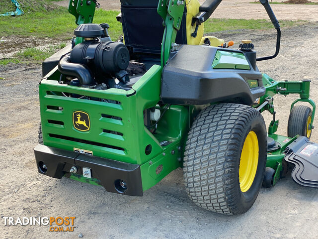 John Deere Z930R Zero Turn Lawn Equipment