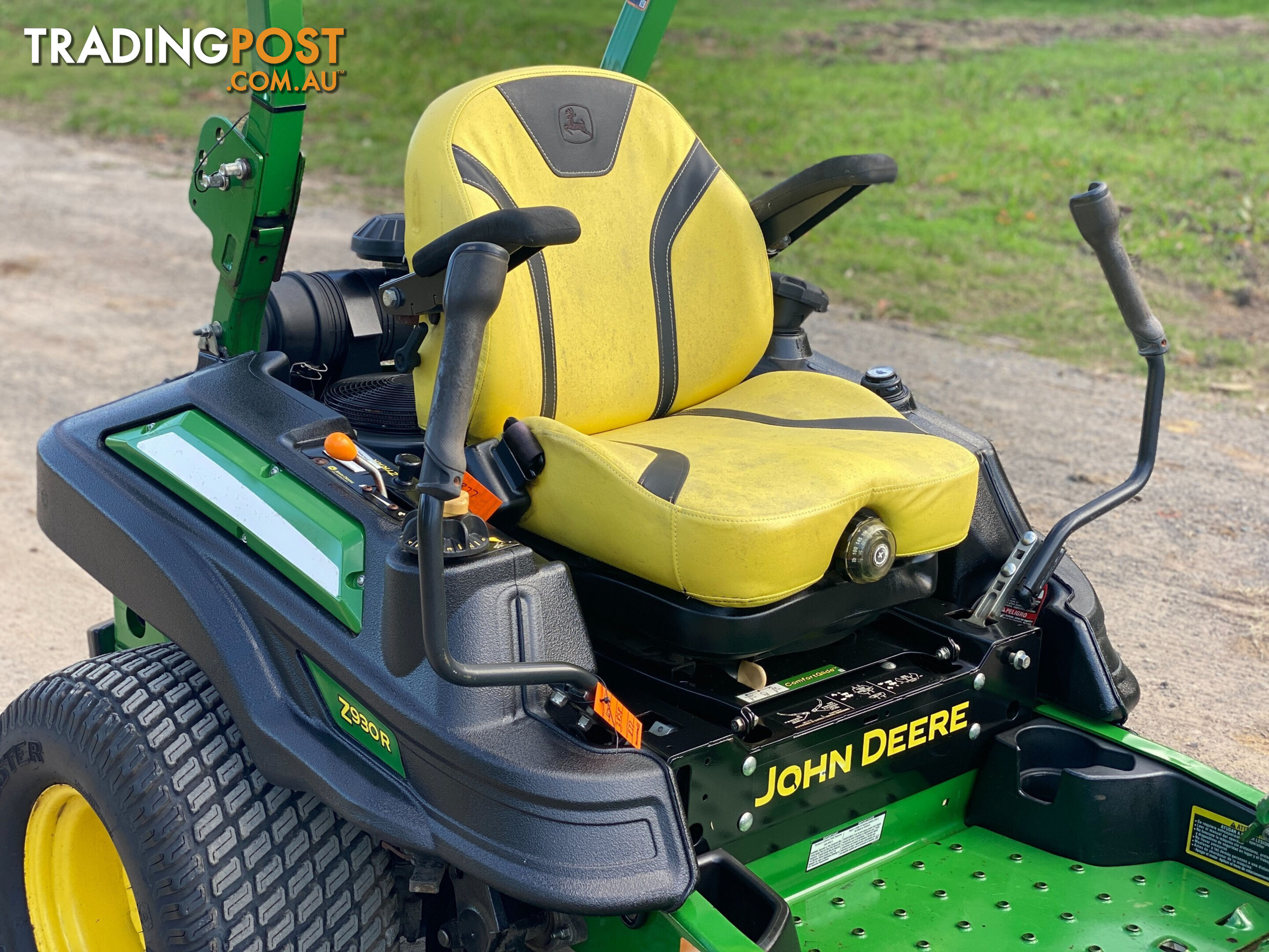 John Deere Z930R Zero Turn Lawn Equipment