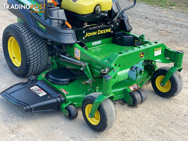 John Deere Z930R Zero Turn Lawn Equipment