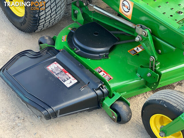 John Deere Z930R Zero Turn Lawn Equipment