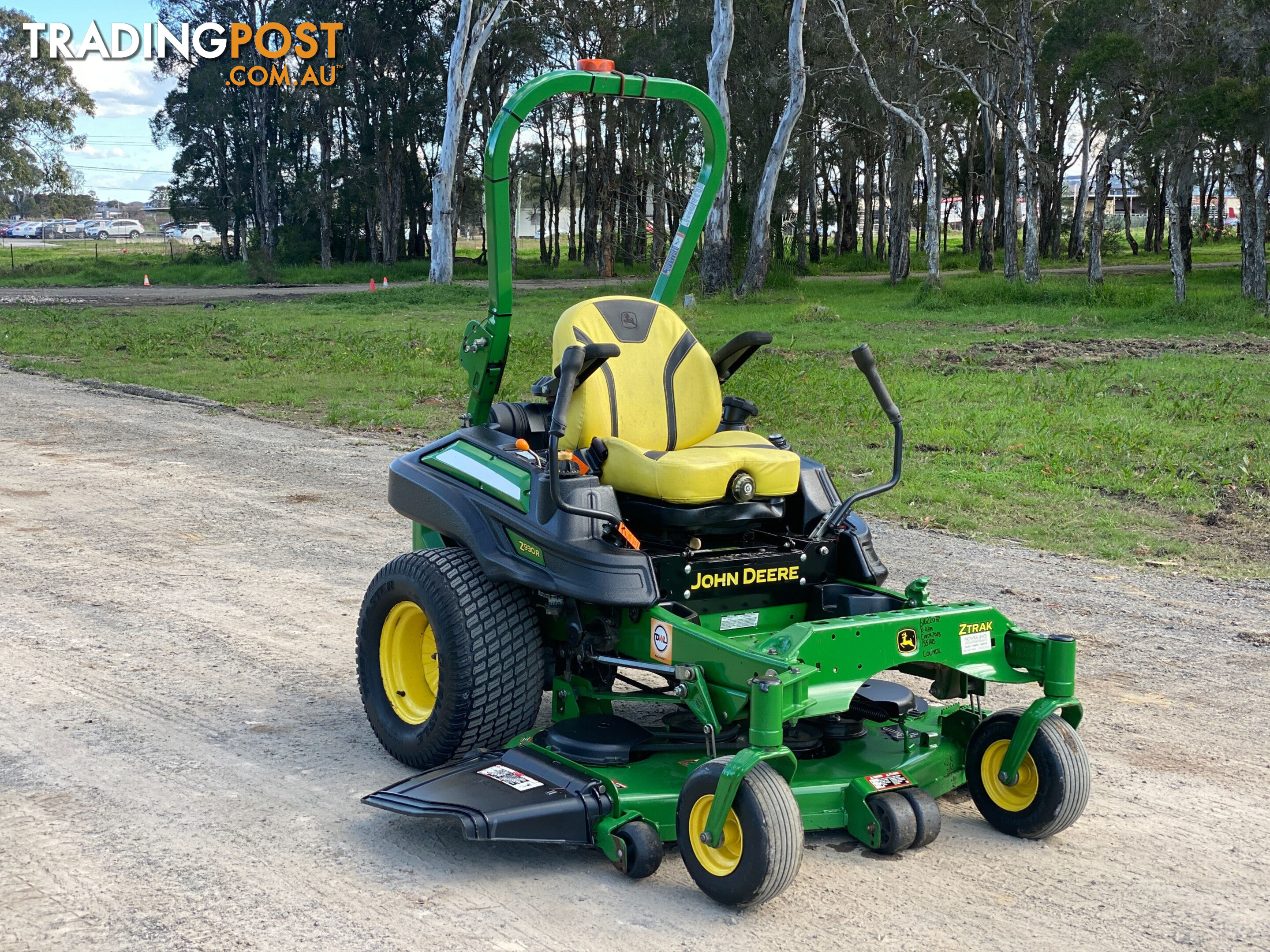 John Deere Z930R Zero Turn Lawn Equipment