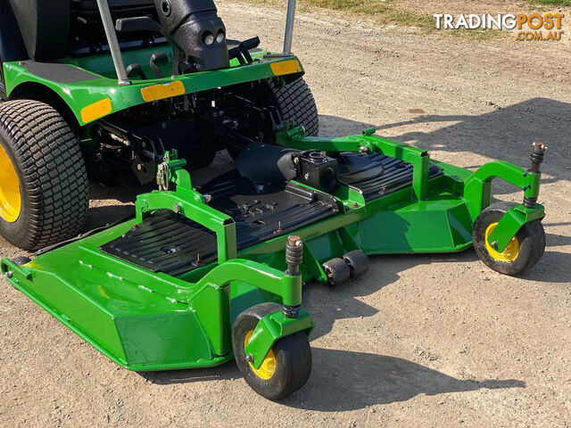 John Deere 1570 Front Deck Lawn Equipment