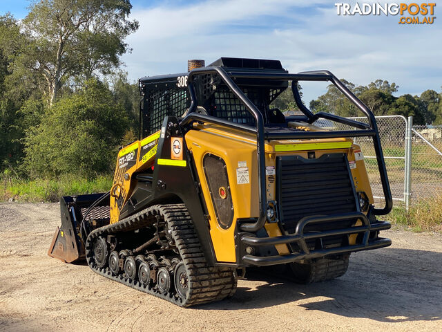 ASV  RT120 Skid Steer Loader