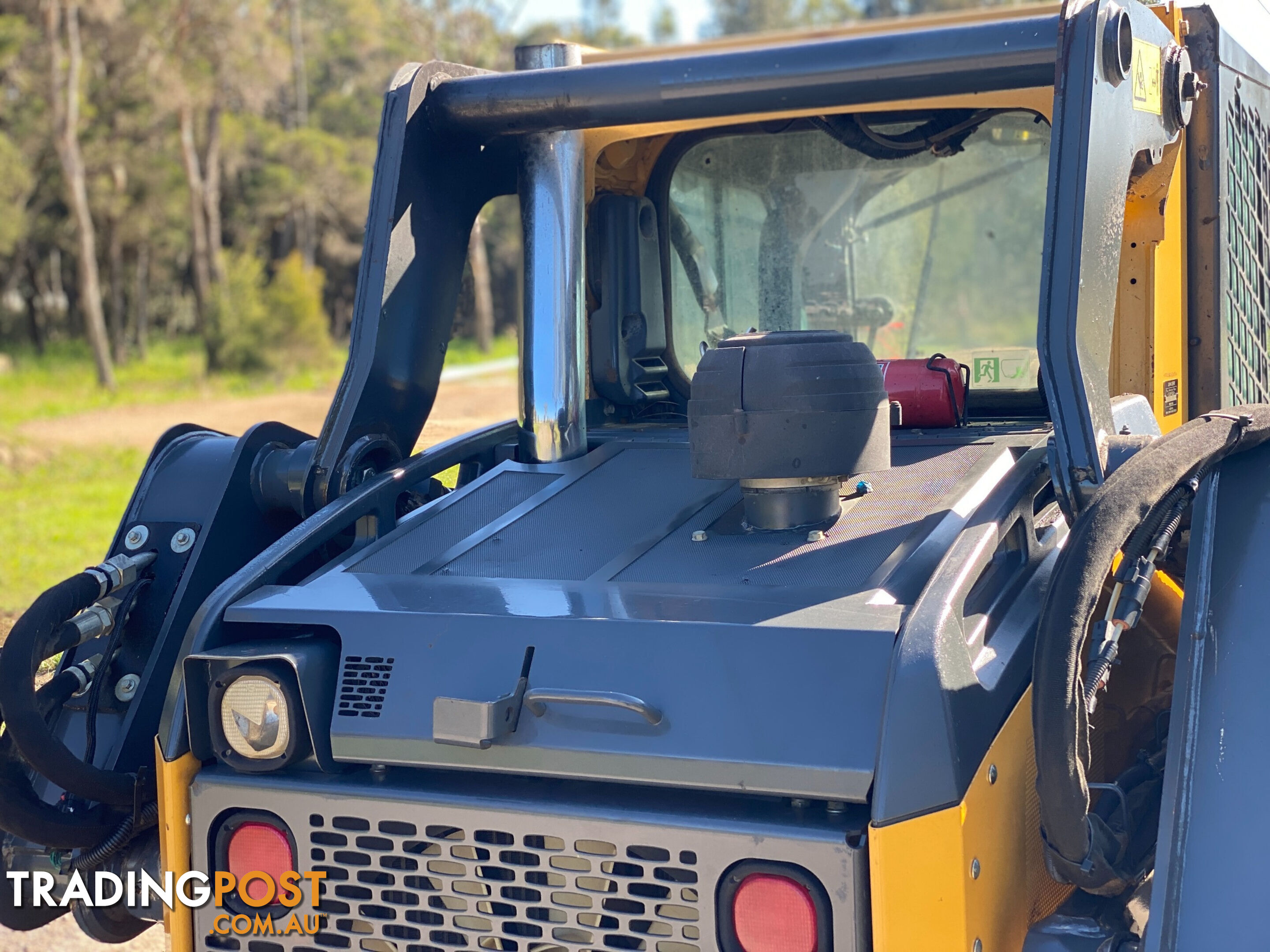 John Deere 323E Skid Steer Loader