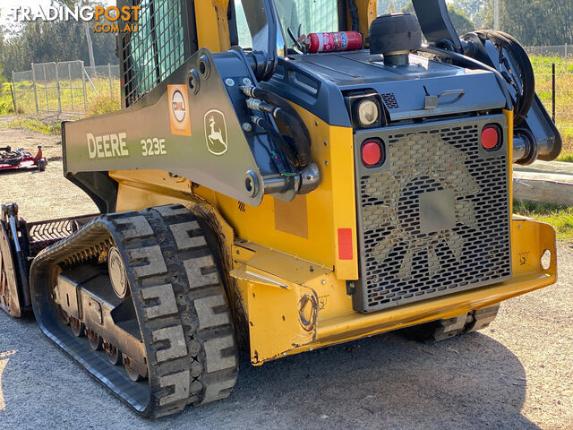 John Deere 323E Skid Steer Loader