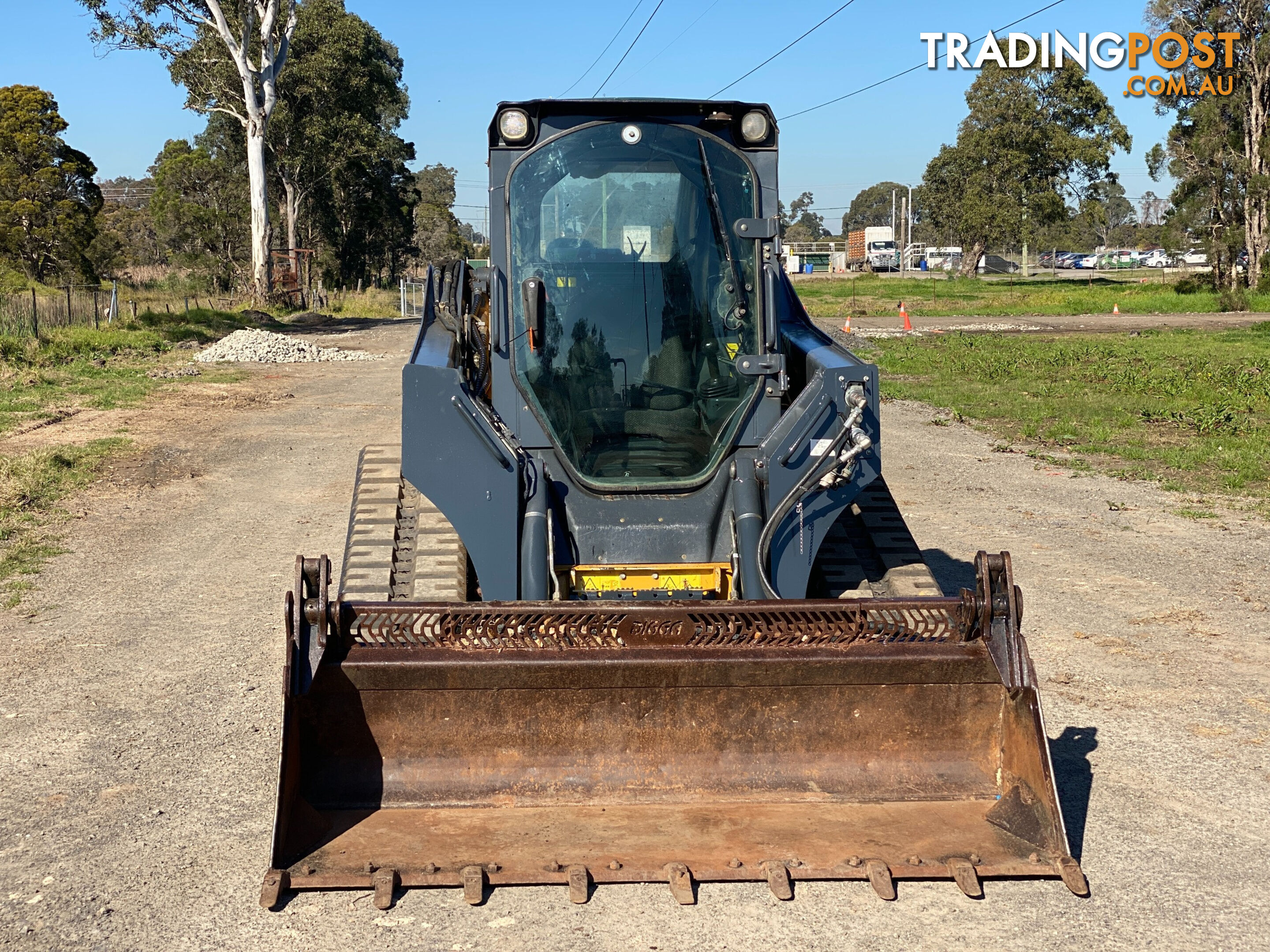 John Deere 323E Skid Steer Loader