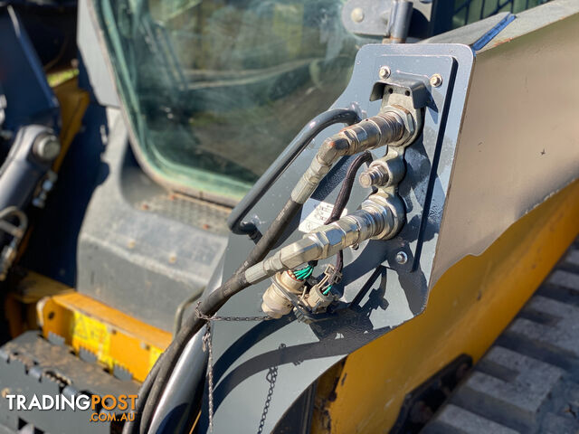 John Deere 323E Skid Steer Loader