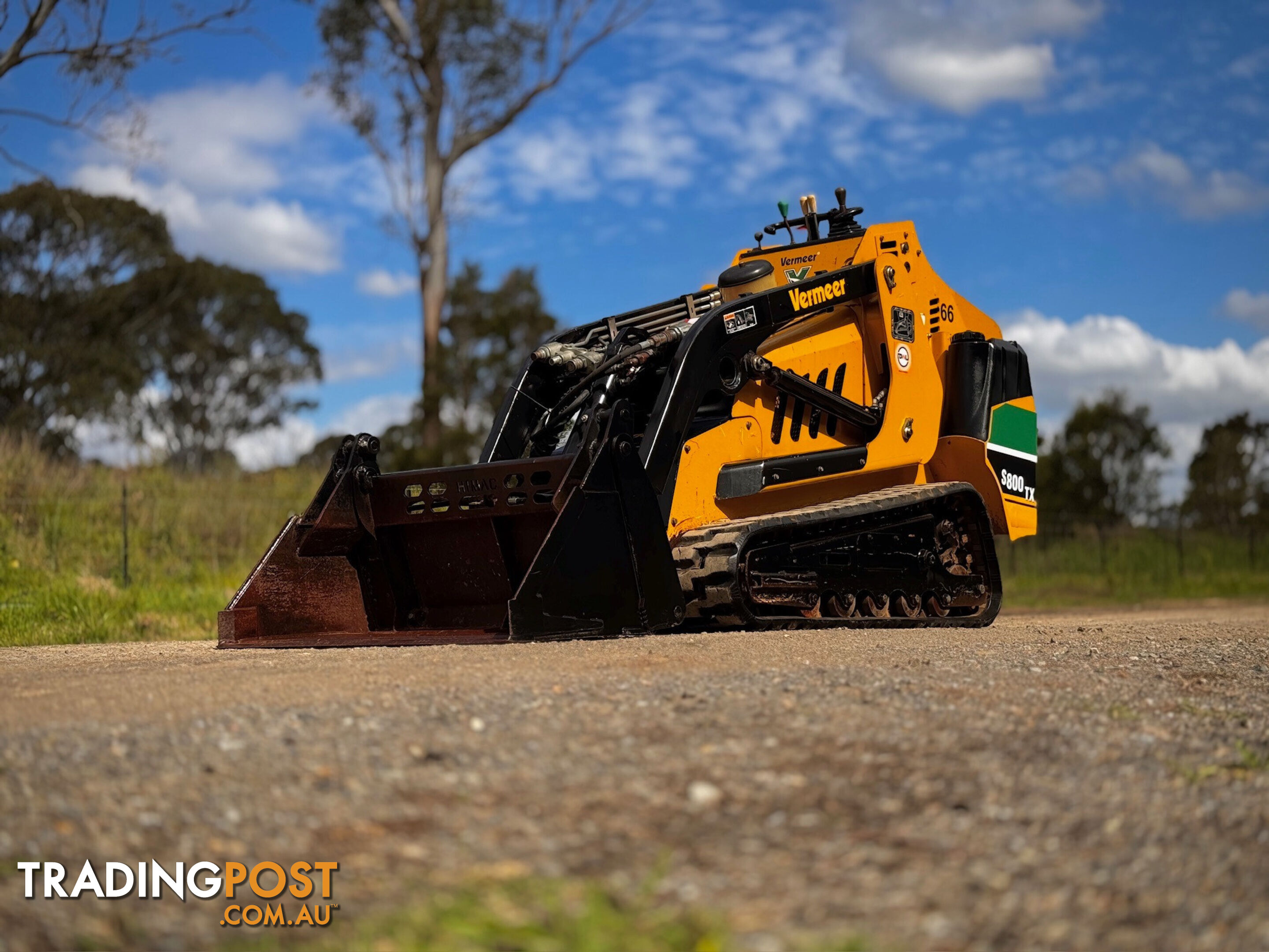 Vermeer S800TX Skid Steer Loader