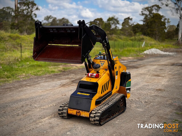 Vermeer S800TX Skid Steer Loader