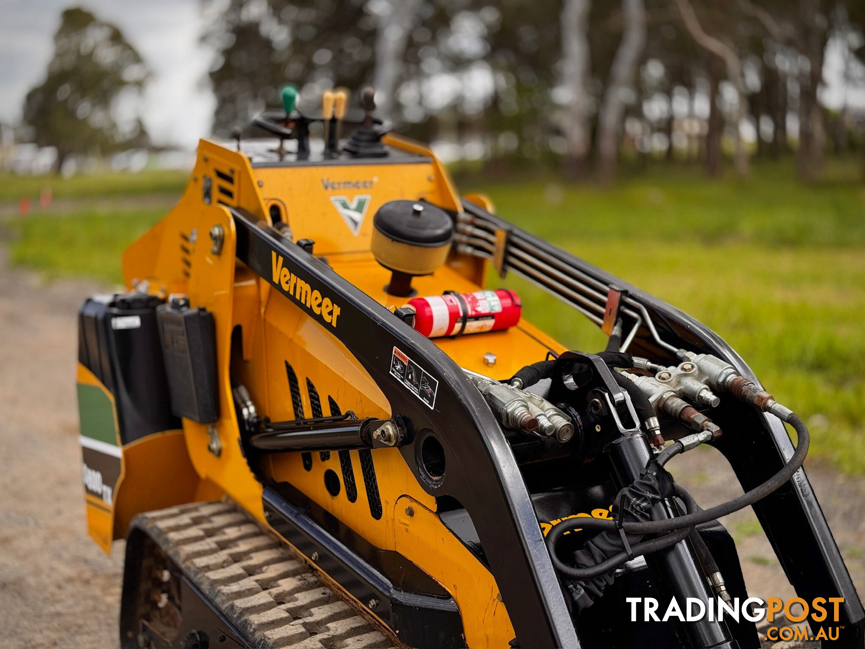 Vermeer S800TX Skid Steer Loader