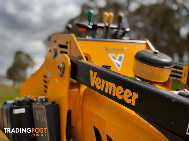 Vermeer S800TX Skid Steer Loader