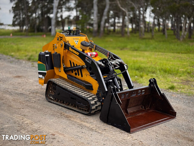 Vermeer S800TX Skid Steer Loader