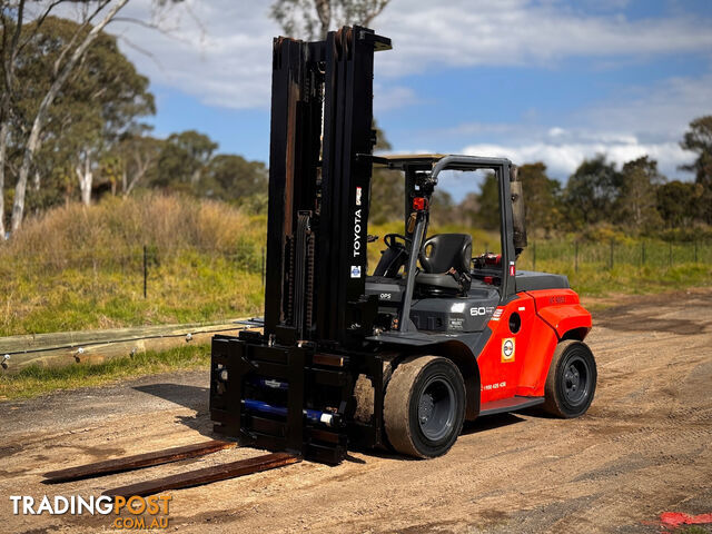 Toyota 8FD60N Diesel Counterbalance Forklift