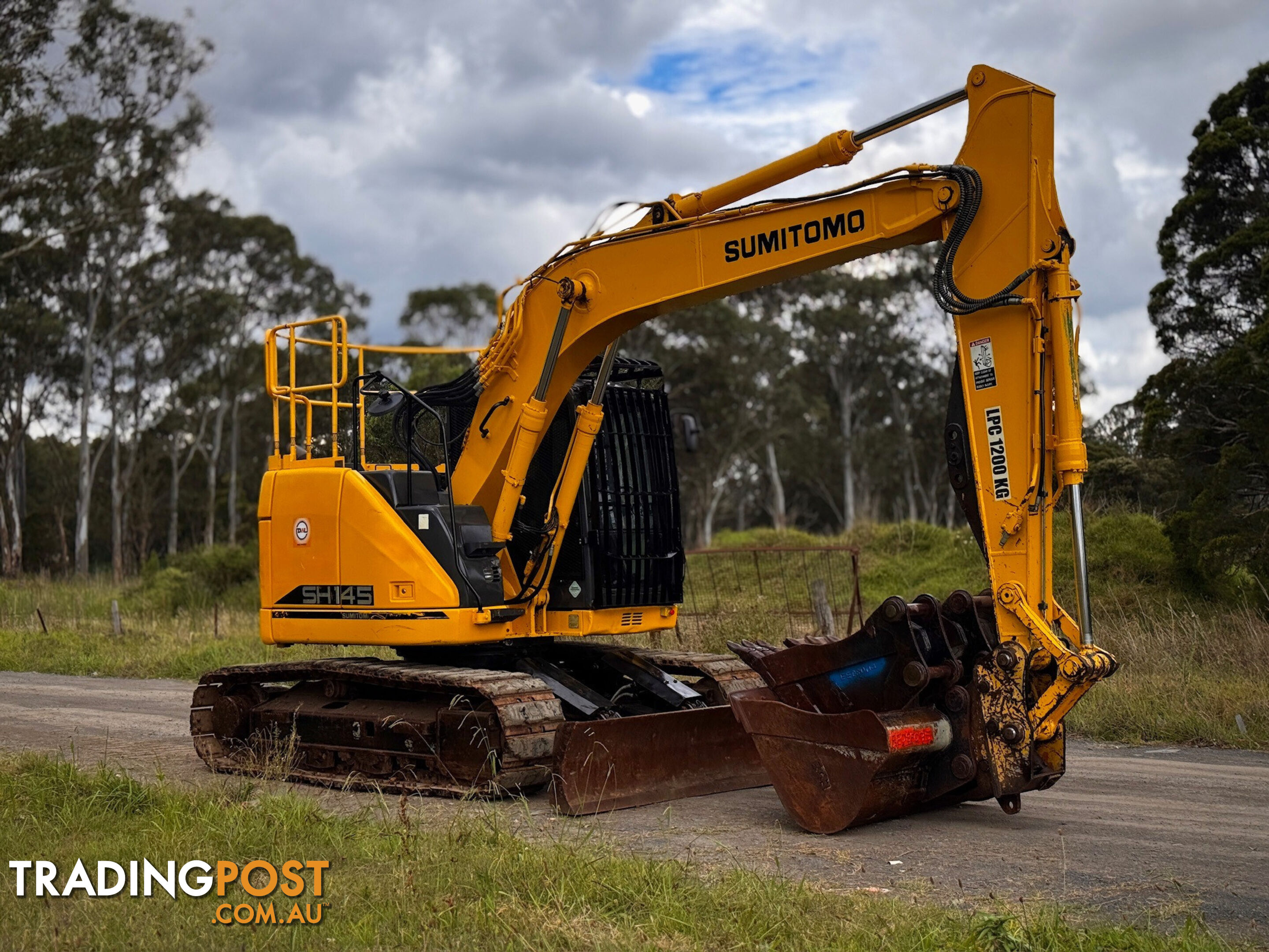 Sumitomo SH145 Tracked-Excav Excavator