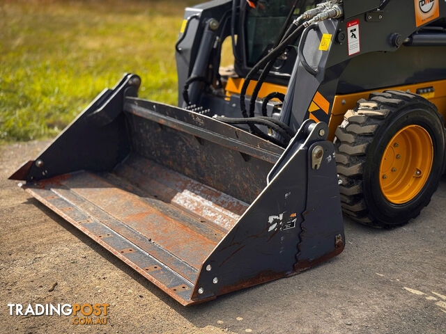 UHI US50K Skid Steer Loader