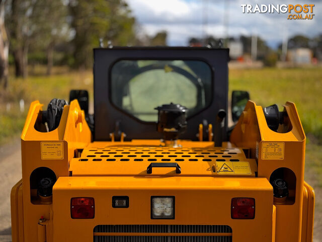 UHI US50K Skid Steer Loader