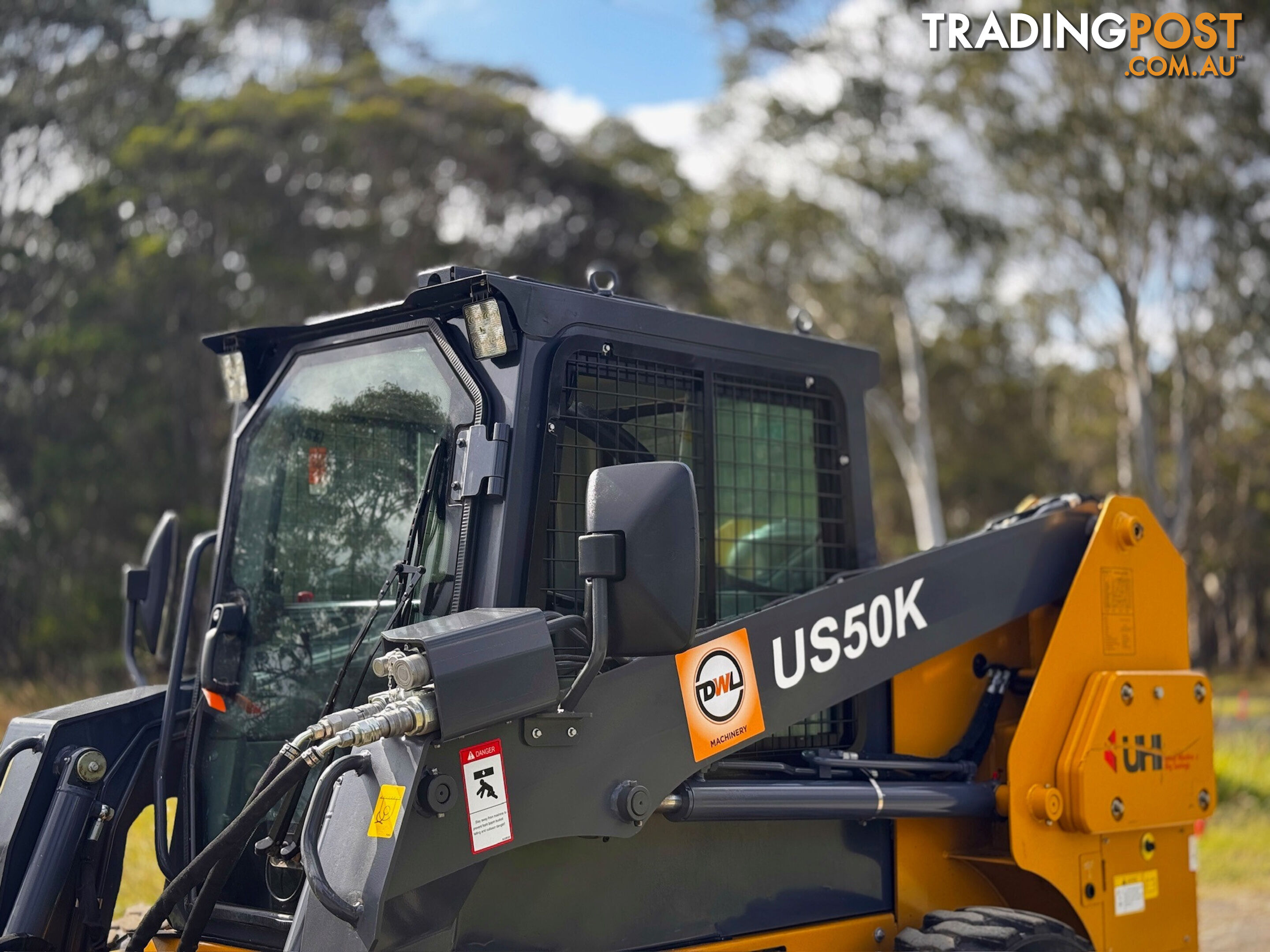 UHI US50K Skid Steer Loader