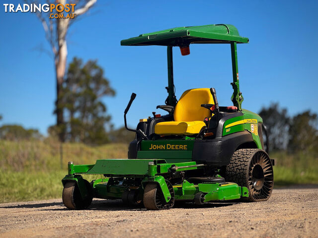 John Deere 997 Zero Turn Lawn Equipment