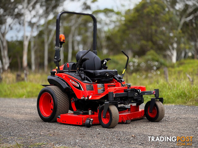 Kubota ZD1221 Zero Turn Lawn Equipment