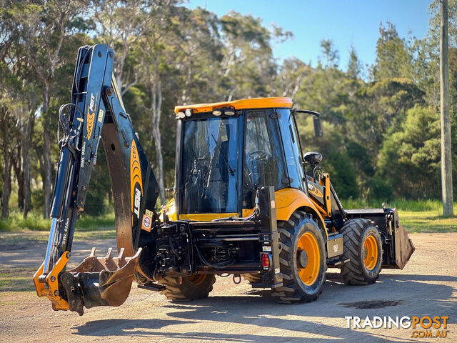 MST M642 Backhoe Loader Loader - photo 4 of 18