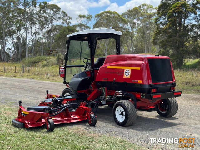 Toro Groundsmaster 5900 Wide Area mower Lawn Equipment - photo 5 of 31