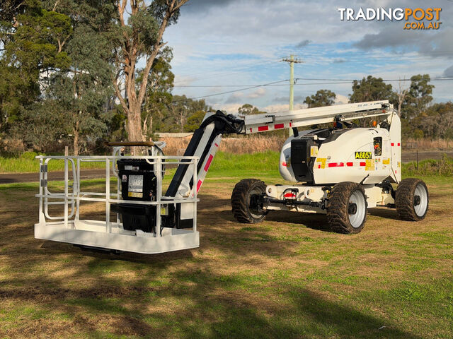 JLG 600AJ Boom Lift Access & Height Safety