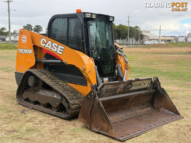 CASE TR310 Skid Steer Loader