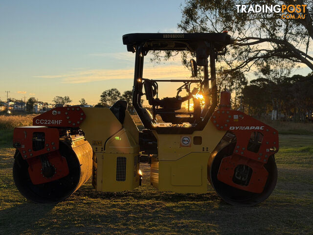 Dynapac CC224 Vibrating Roller Roller/Compacting - photo 5 of 17