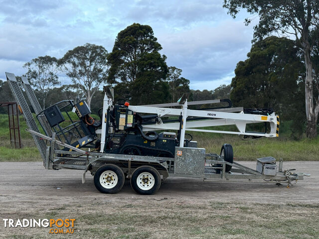 Leguan 125M1 Boom Lift Access & Height Safety