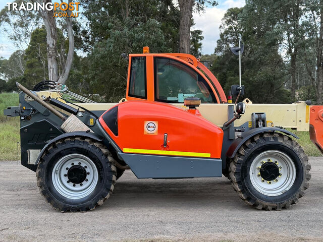 JLG 4009 Telescopic Handler Telescopic Handler - photo 2 of 26