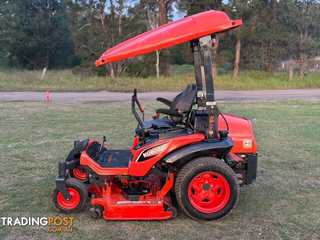 Kubota ZD1221 Zero Turn Lawn Equipment - photo 2 of 17