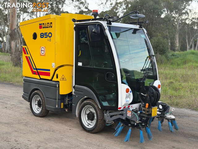 Dulevo 850 Sweeper Sweeping/Cleaning