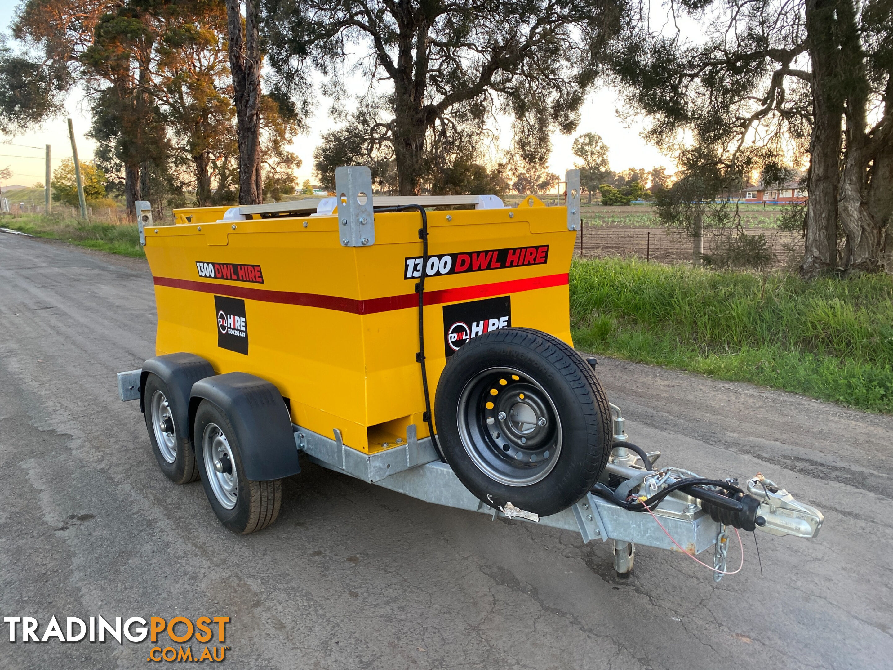 AUSTRACK Tag Tanker Trailer